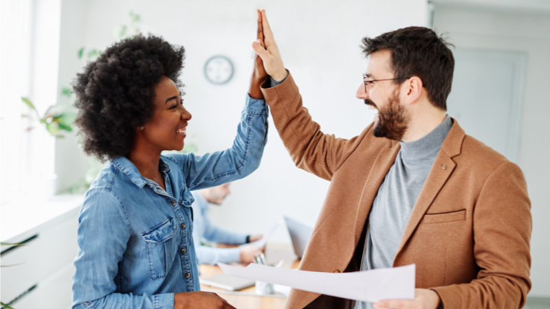 Departamento Comercial e Marketing separados, funcionam. Juntos, vendem mais!
