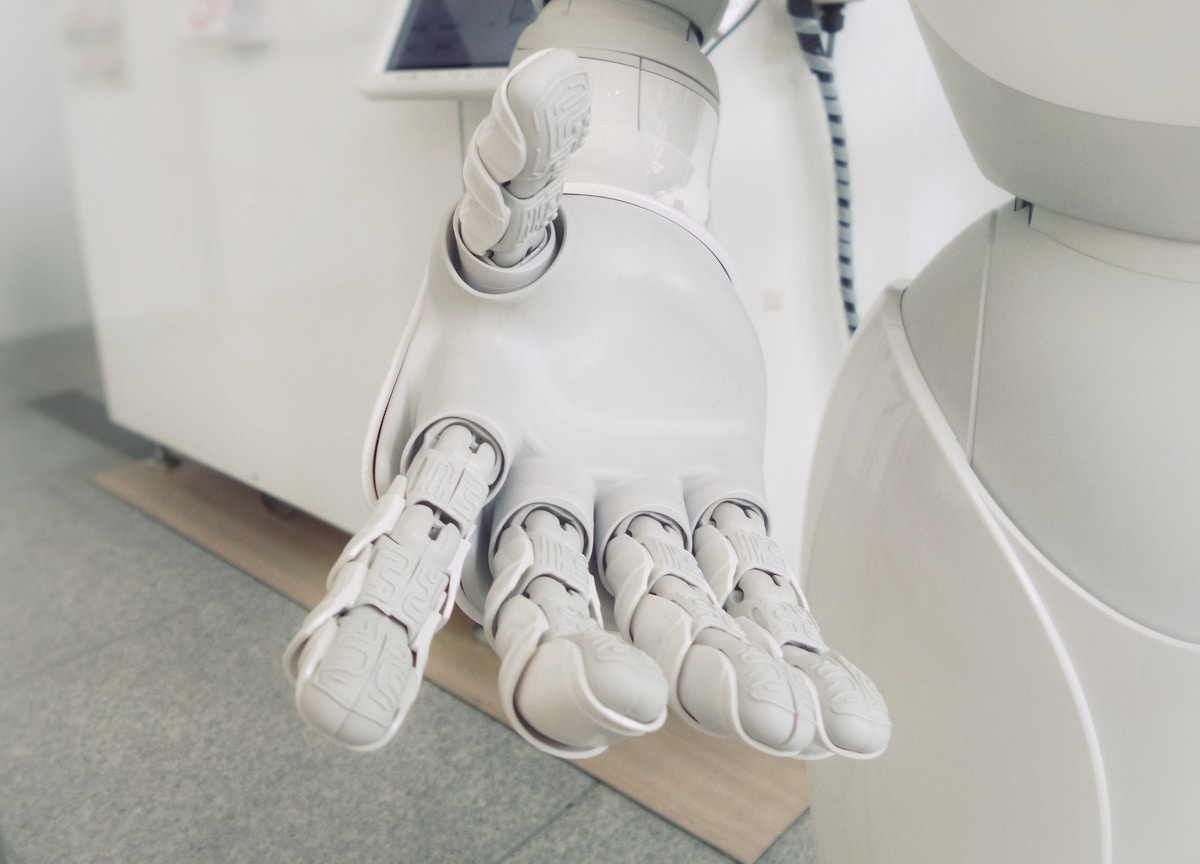 Chatbot IA para site: Qualificar visitantes e agendar reuniões no automático